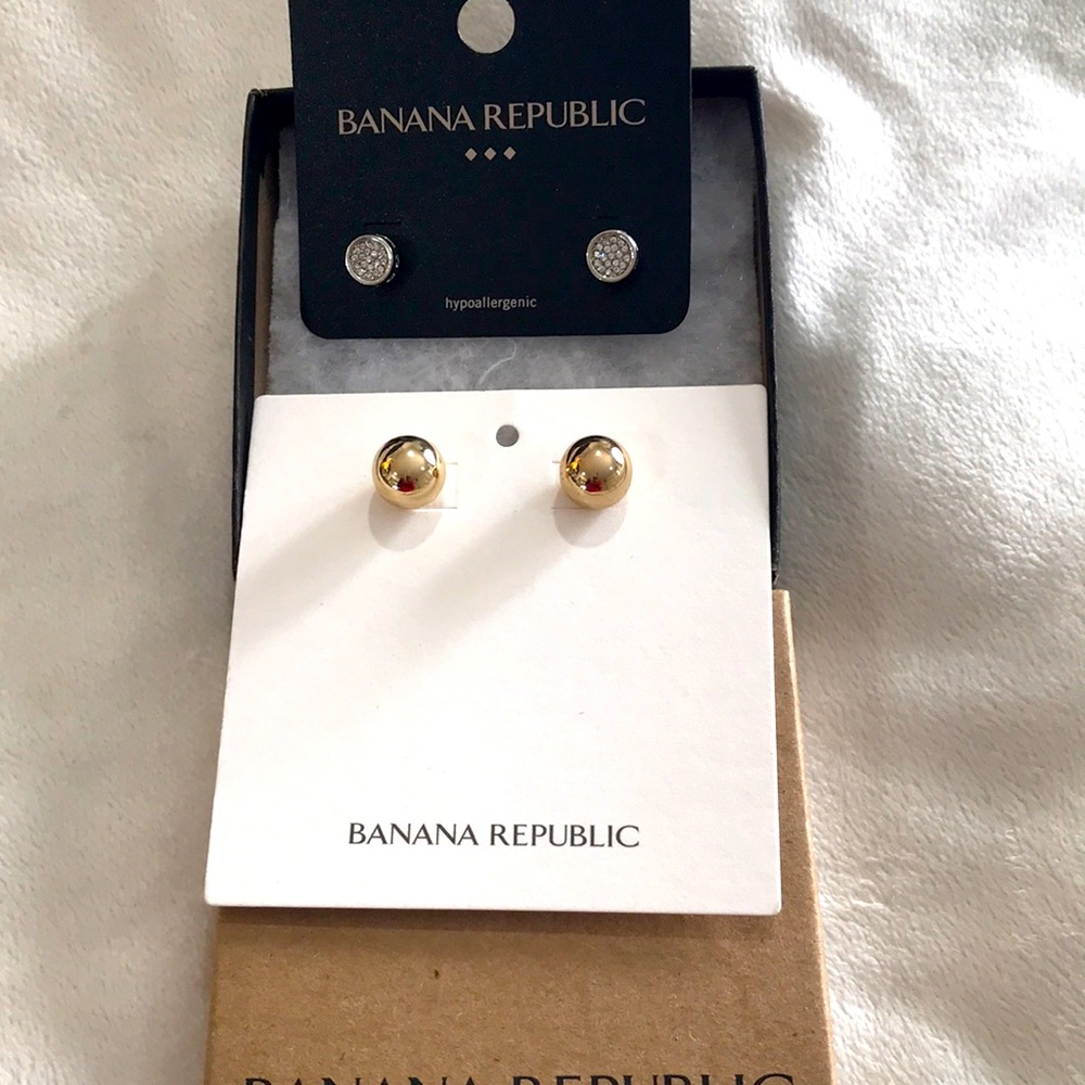 2 Cute earrings!!